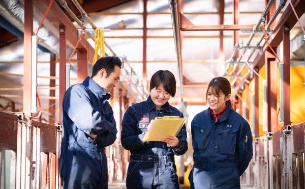 農家さんの困りごとをワンストップで解決する会社です